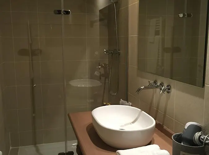 Monter Otel Alcañiz